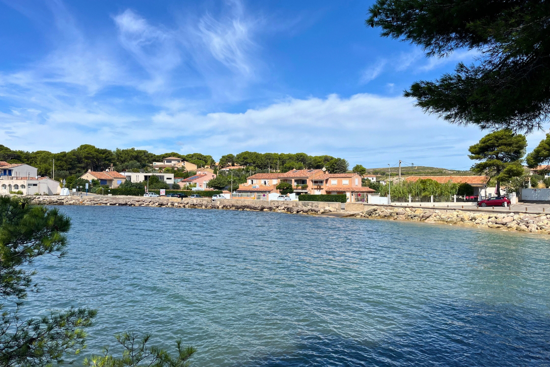 Les Tamaris Provence-Alpes-Côte d'Azur - Martigues visuel 2/15 Les Tamaris Provence-Alpes-Côte d'Azur - Martigues visuel 2/15